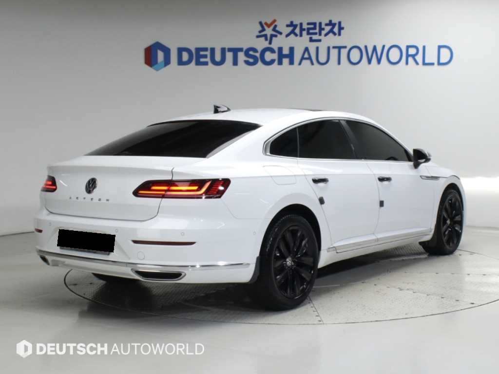 Volkswagen Arteon — photo 02