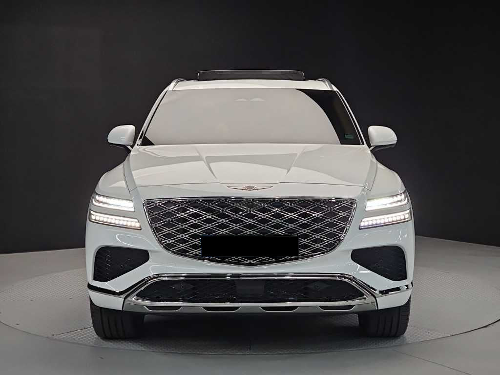 Genesis GV80 — photo 02