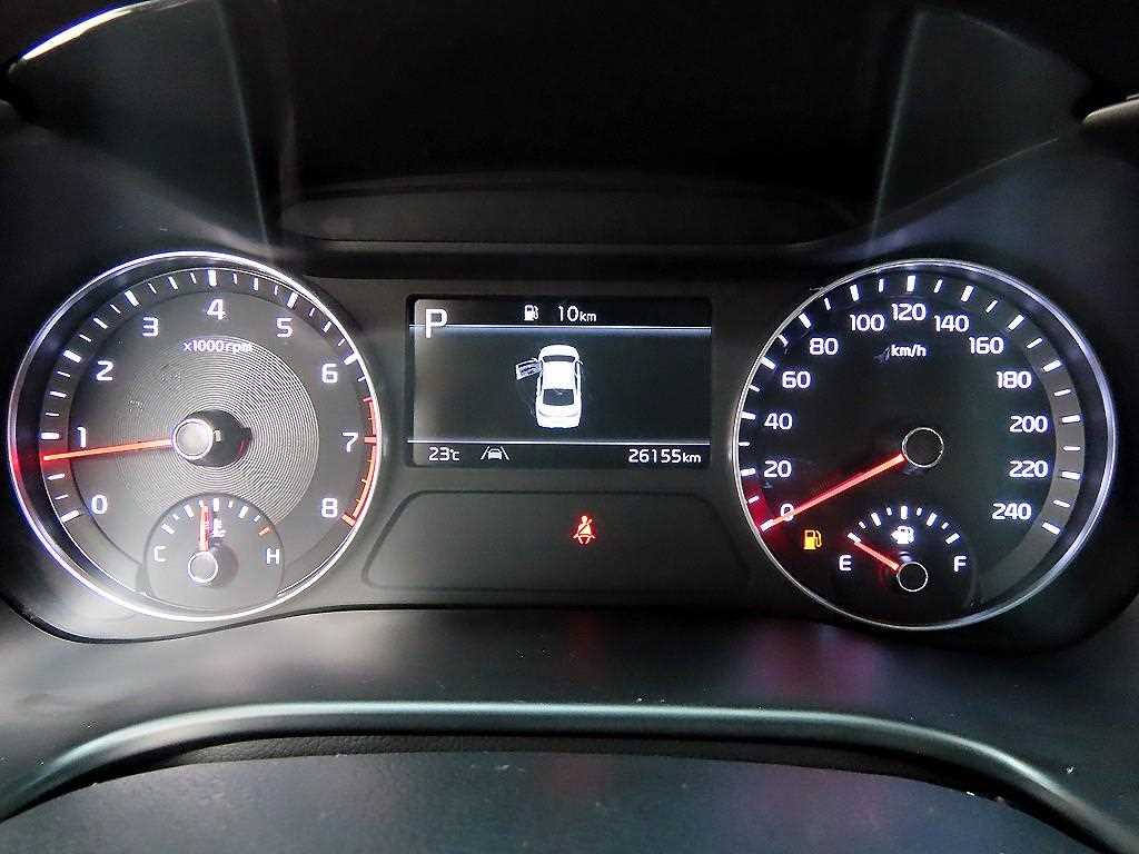 Kia K3 — photo 09