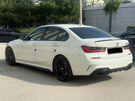 BMW 3-Series — photo 03