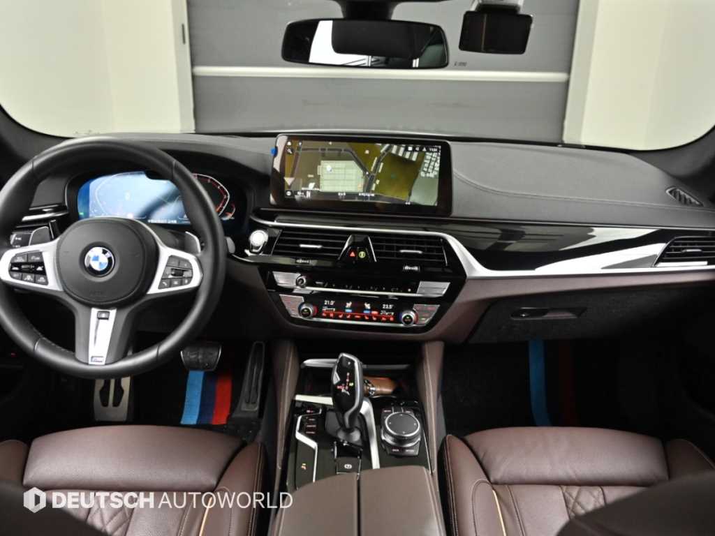 BMW 5-Series — photo 07