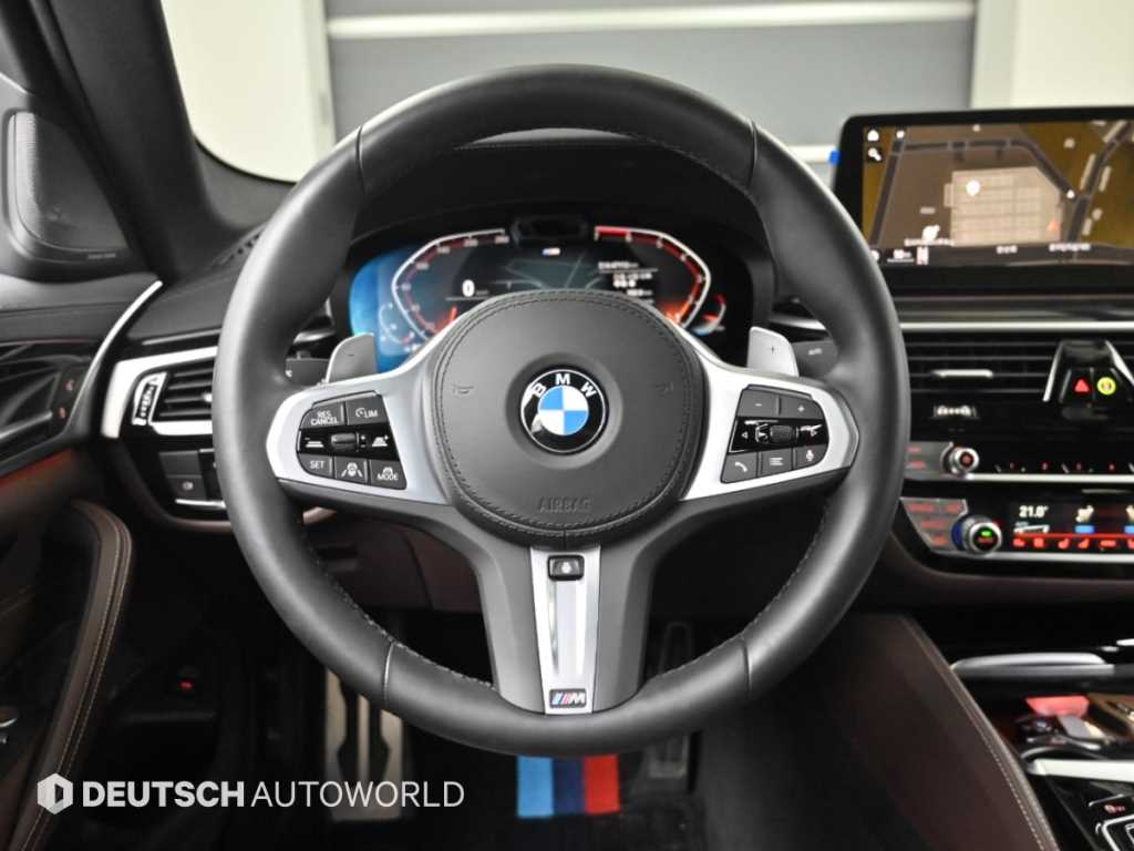 BMW 5-Series — photo 13