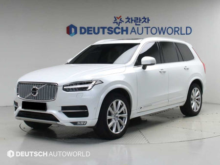 Volvo XC90 — photo 01