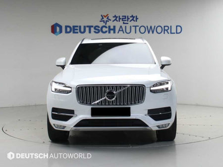 Volvo XC90 — photo 03