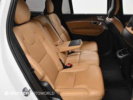 Volvo XC90 — photo 12