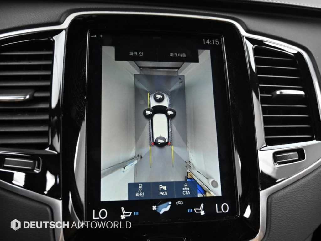 Volvo XC90 — photo 15