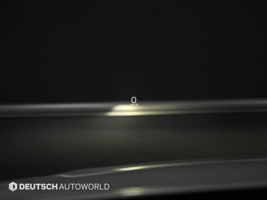 Volvo XC90 — photo 17