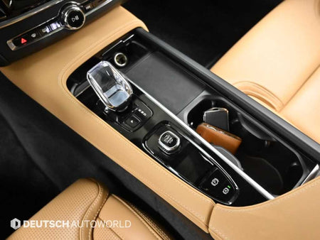 Volvo S90 — photo 09