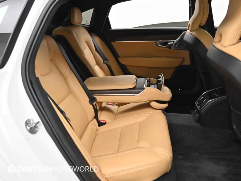 Volvo S90 — photo 12