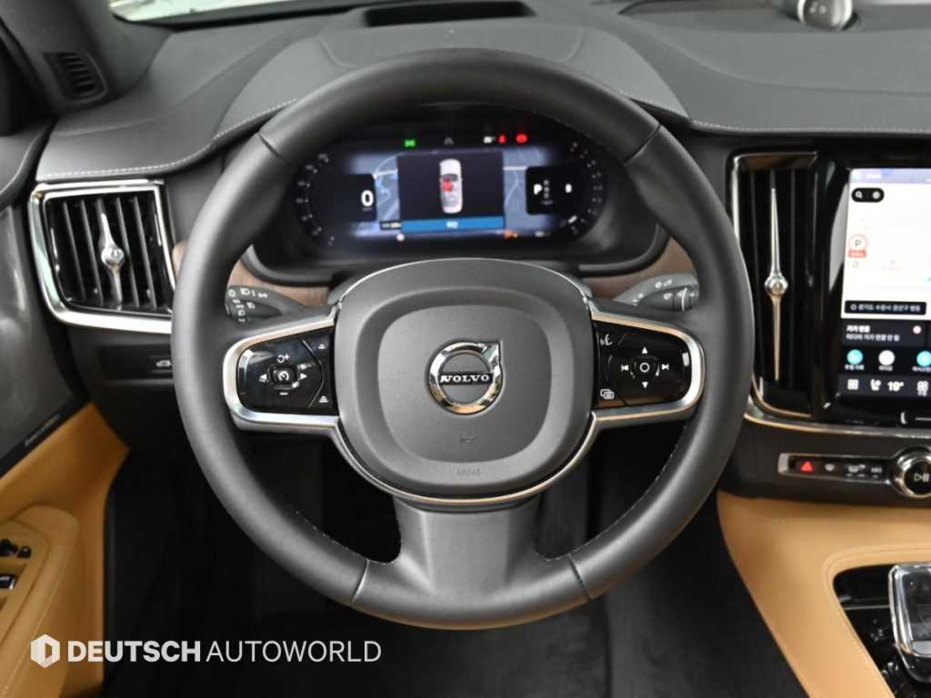 Volvo S90 — photo 13
