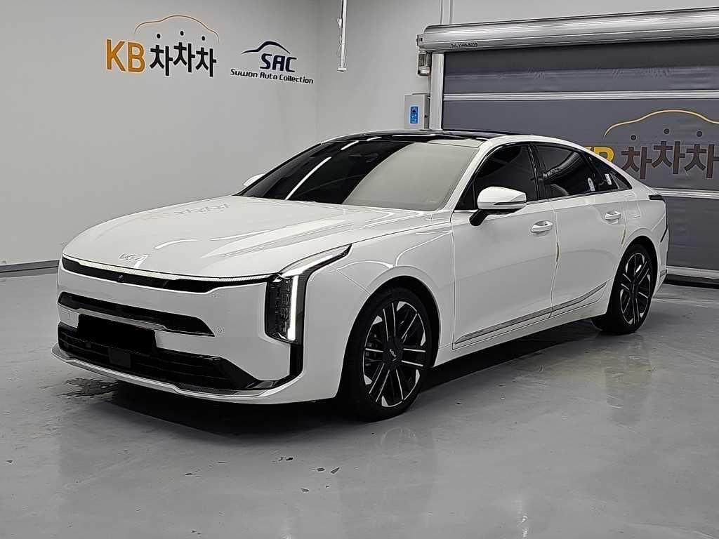 Kia K8 — photo 01