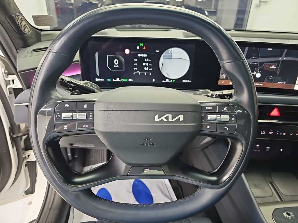 Kia K8 — photo 09