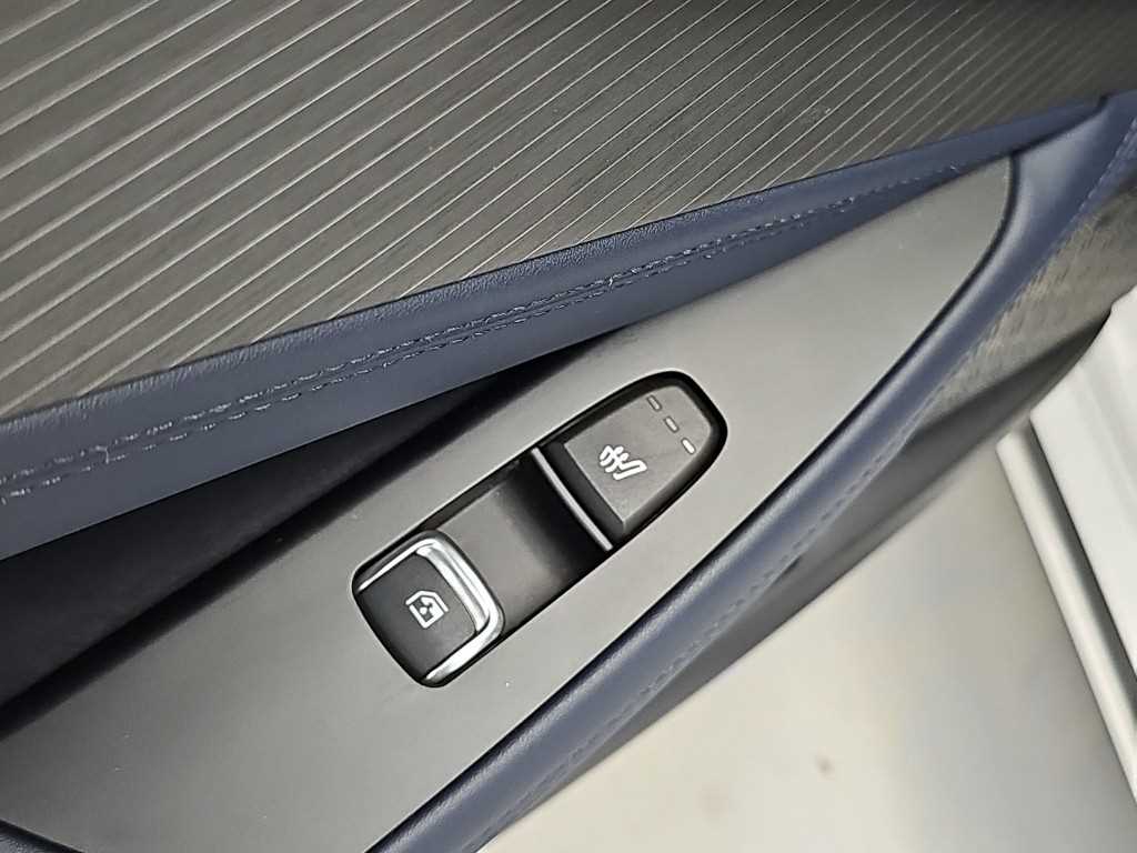 Kia K8 — photo 14