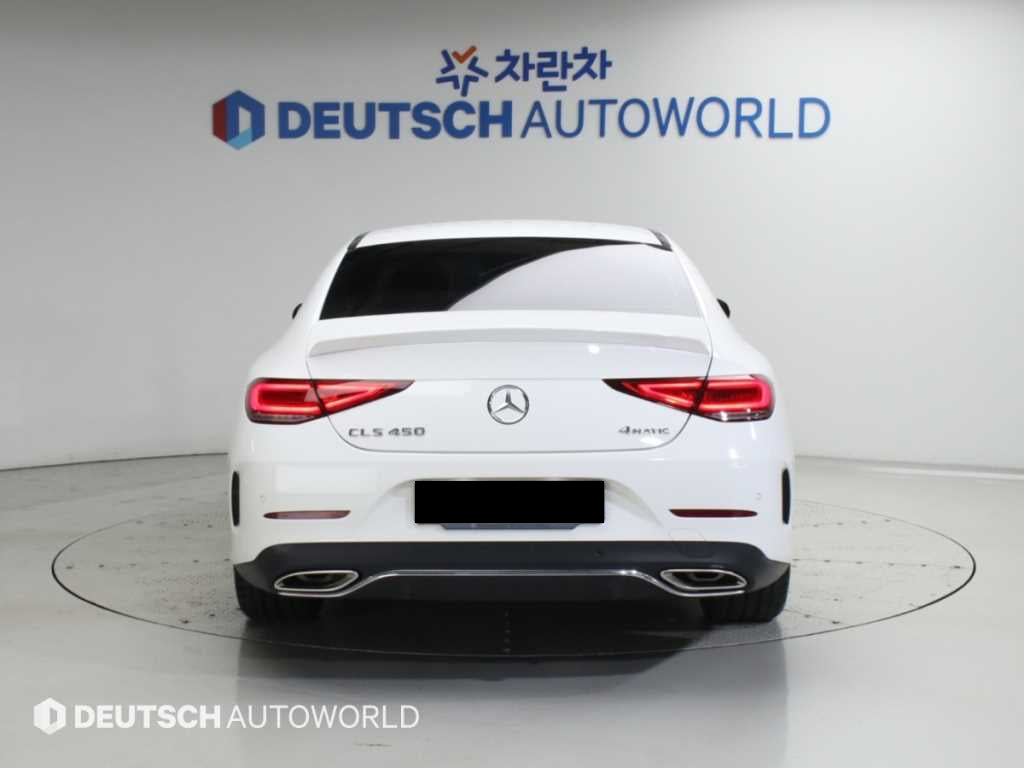 Mercedes-Benz CLS-Class — photo 04