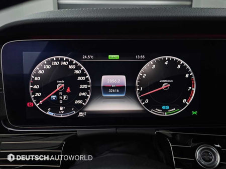 Mercedes-Benz CLS-Class — photo 08