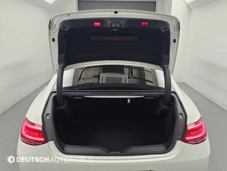 Mercedes-Benz CLS-Class — photo 19