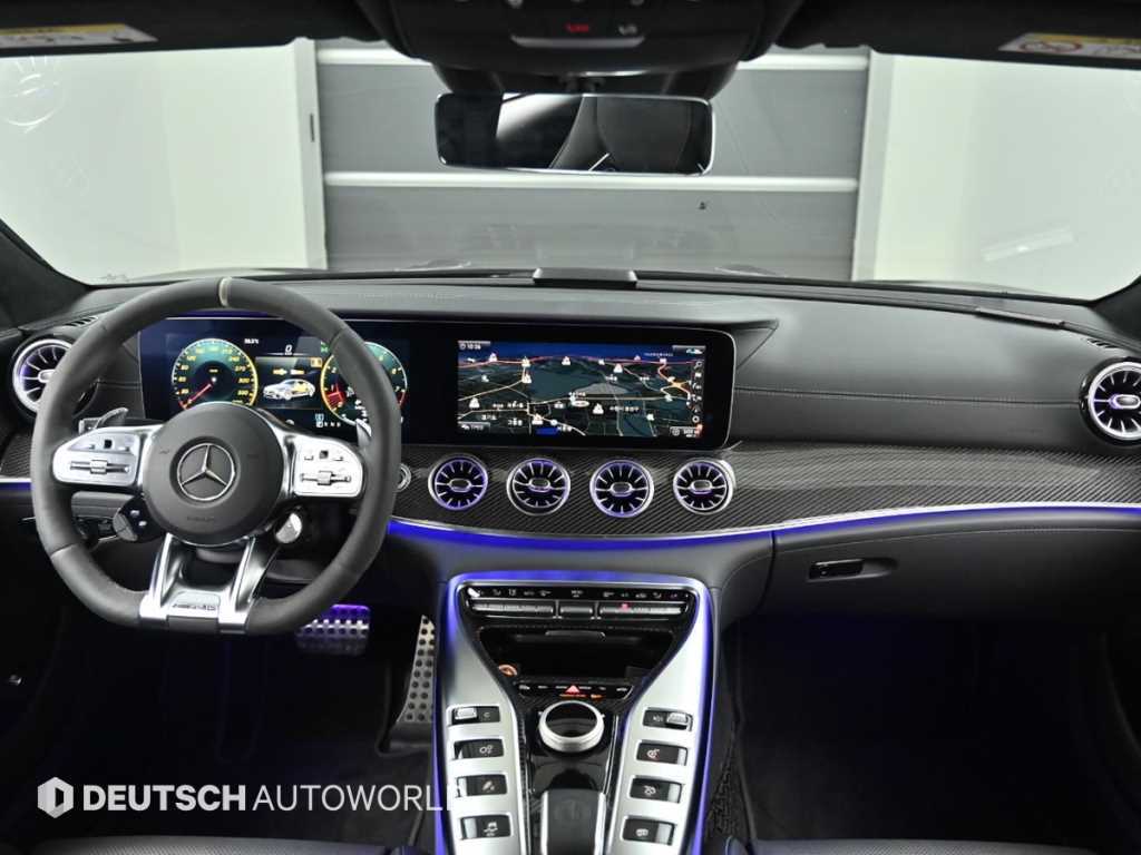 Mercedes-Benz AMG GT — photo 08
