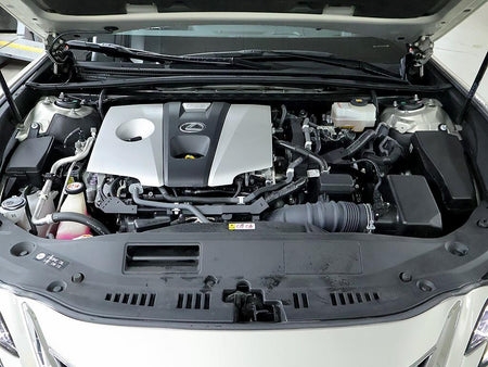 Lexus ES — photo 08