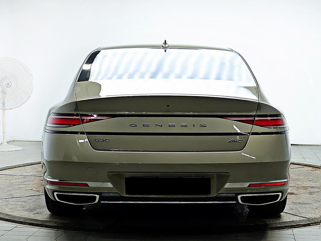 Genesis G90 — photo 03
