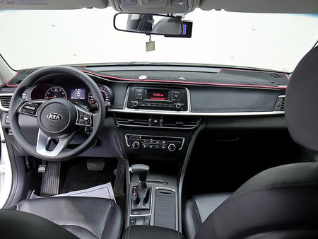 Kia K5 — photo 05