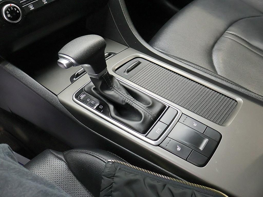 Kia K5 — photo 10