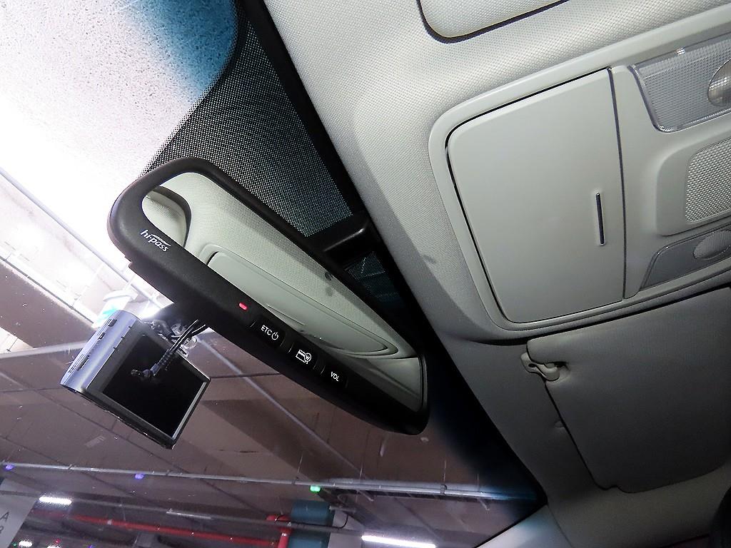 Kia K5 — photo 17