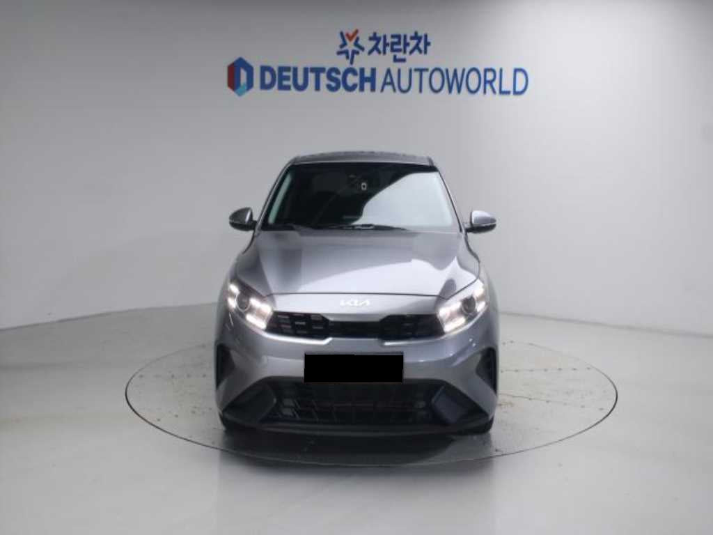 Kia K3 — photo 03