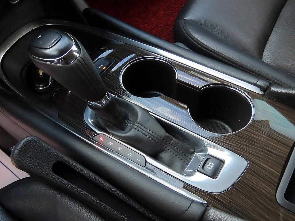 CHEVROLET Malibu — photo 10