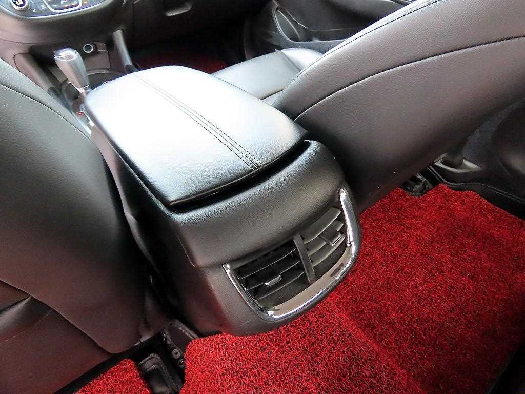 CHEVROLET Malibu — photo 18