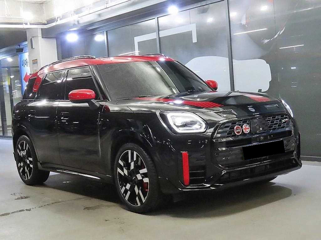 Mini Countryman — photo 01