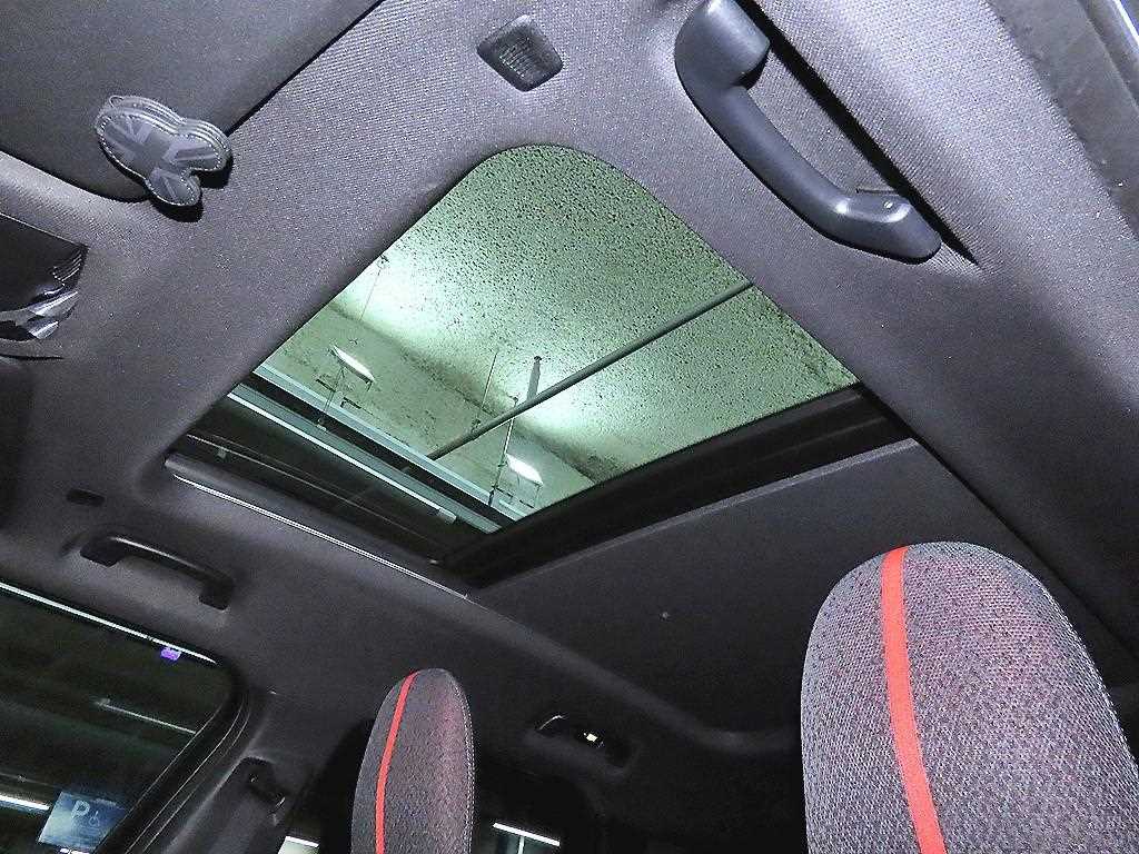 Mini Countryman — photo 15