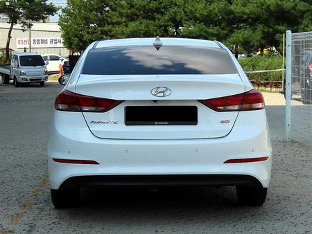 Hyundai Avante — photo 04