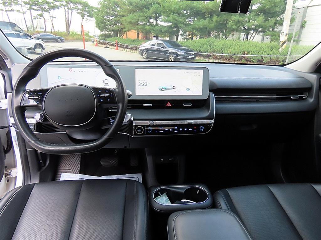 Hyundai Ioniq5 — photo 07