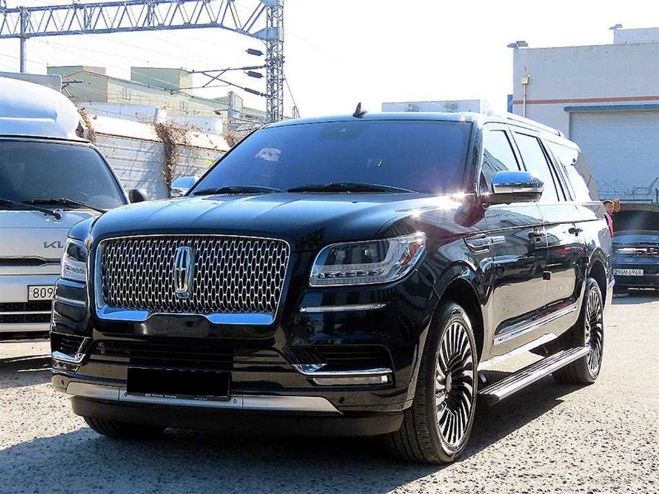 Lincoln Navigator — photo 02