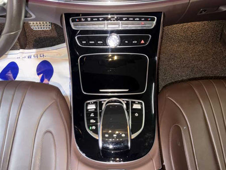 Mercedes-Benz CLS-Class — photo 12