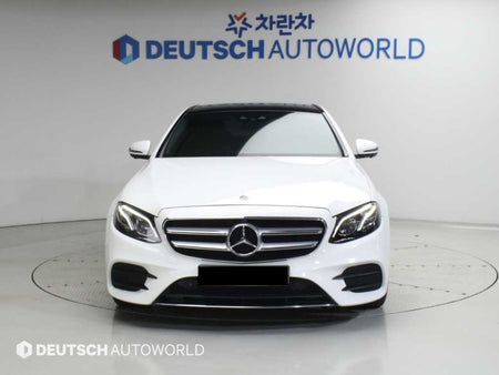 Mercedes-Benz E-Class — photo 03