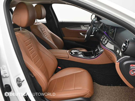 Mercedes-Benz E-Class — photo 10