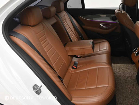 Mercedes-Benz E-Class — photo 12