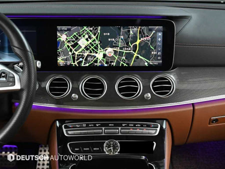 Mercedes-Benz E-Class — photo 14