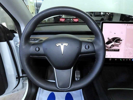 Tesla Model Y — photo 08