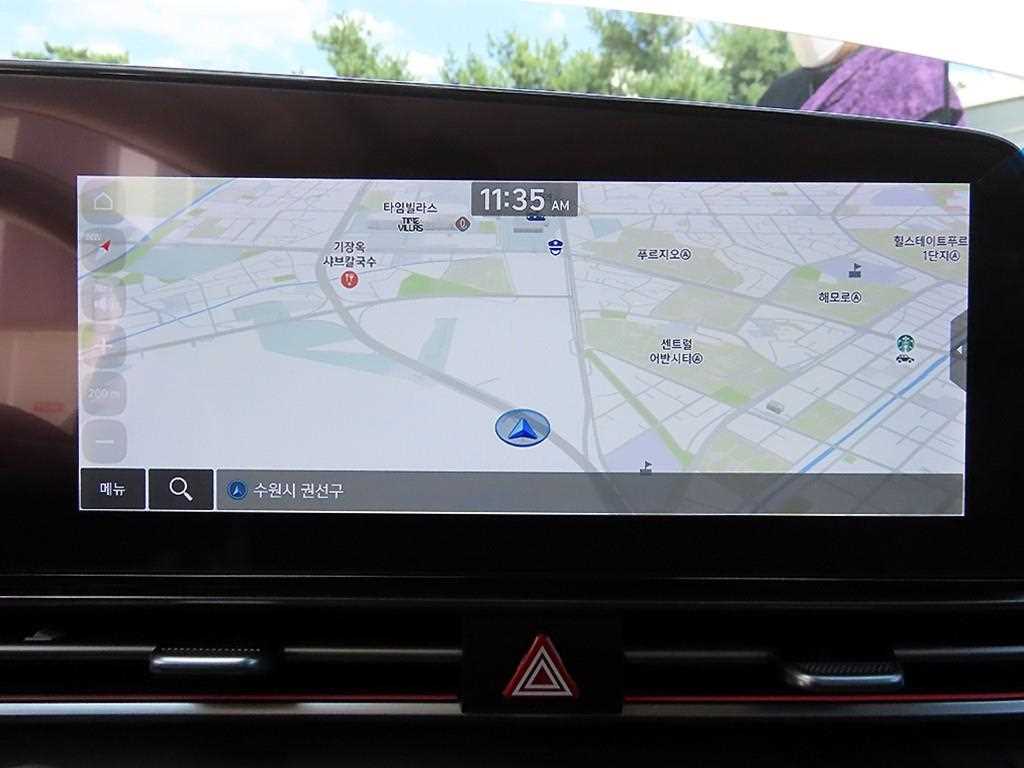 Hyundai Avante — photo 14