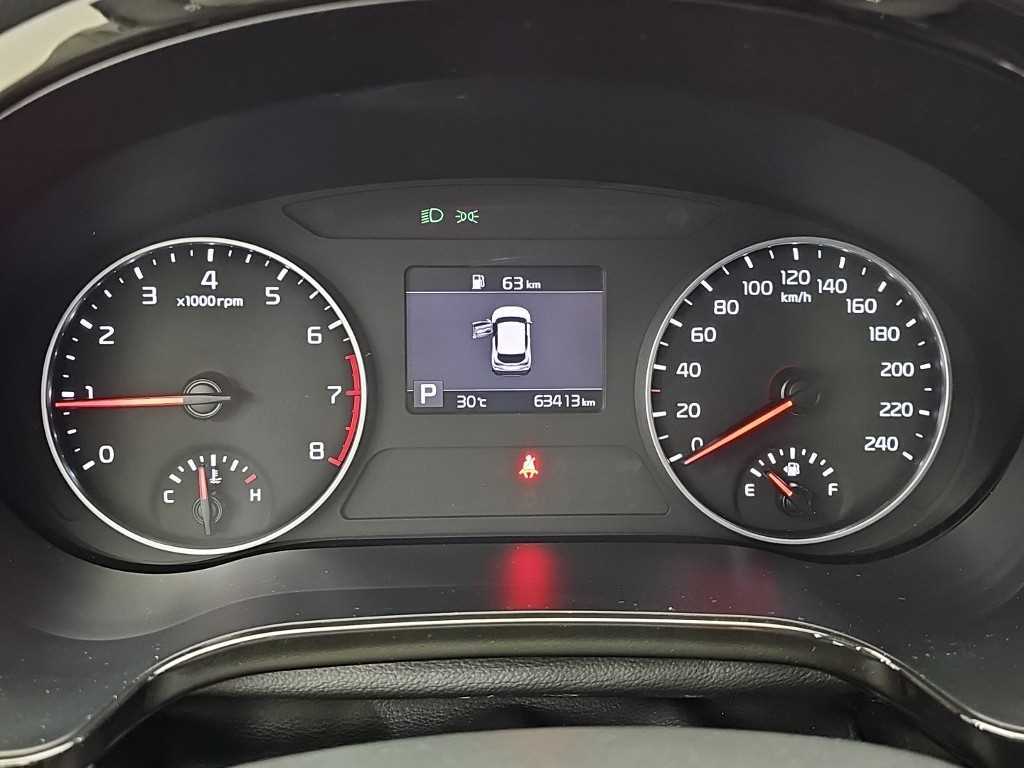 Kia Seltos — photo 06
