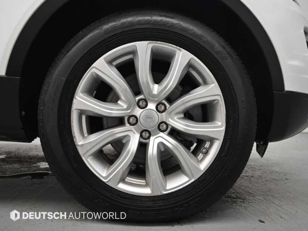 Land Rover Range Rover Evoque — photo 05