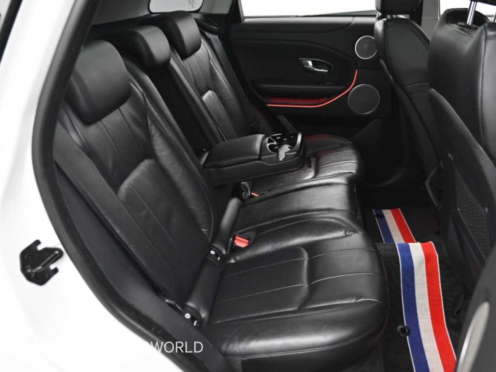 Land Rover Range Rover Evoque — photo 12