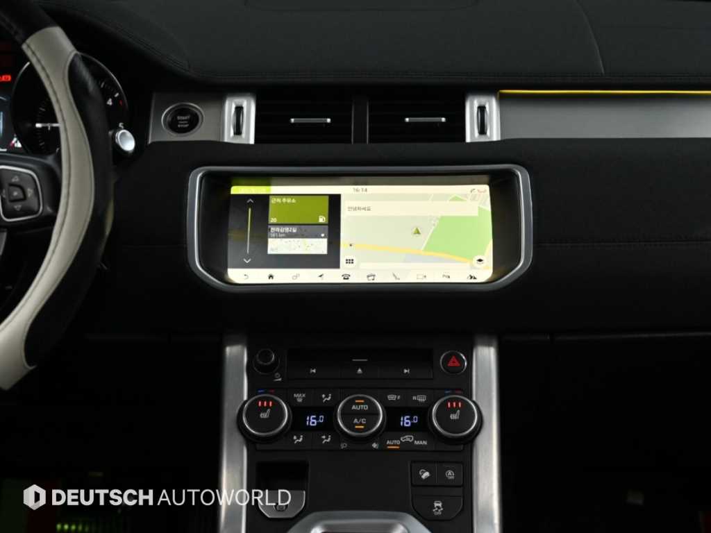 Land Rover Range Rover Evoque — photo 14