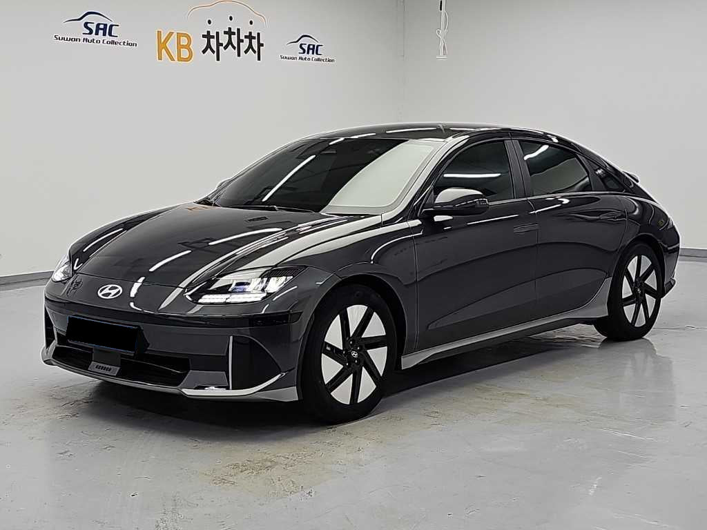 Hyundai Ioniq6 — photo 01