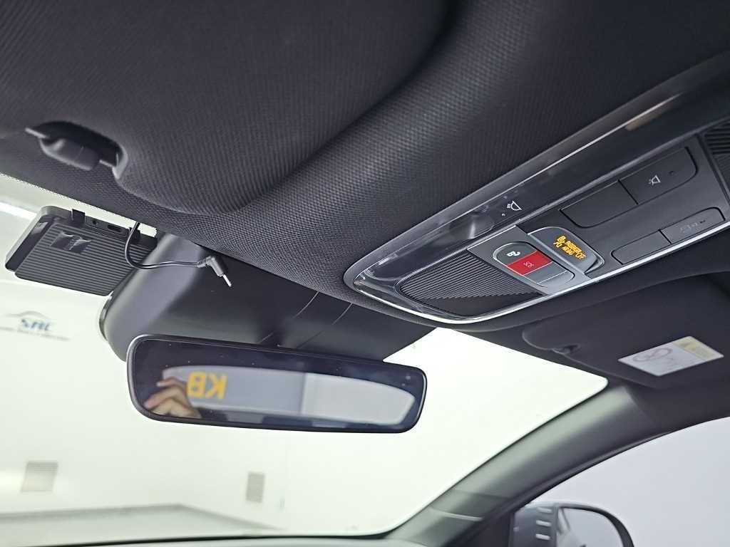 Hyundai Ioniq6 — photo 15
