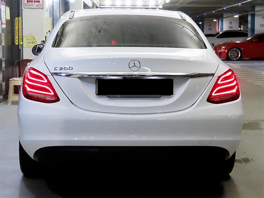 Mercedes-Benz C-Class — photo 05