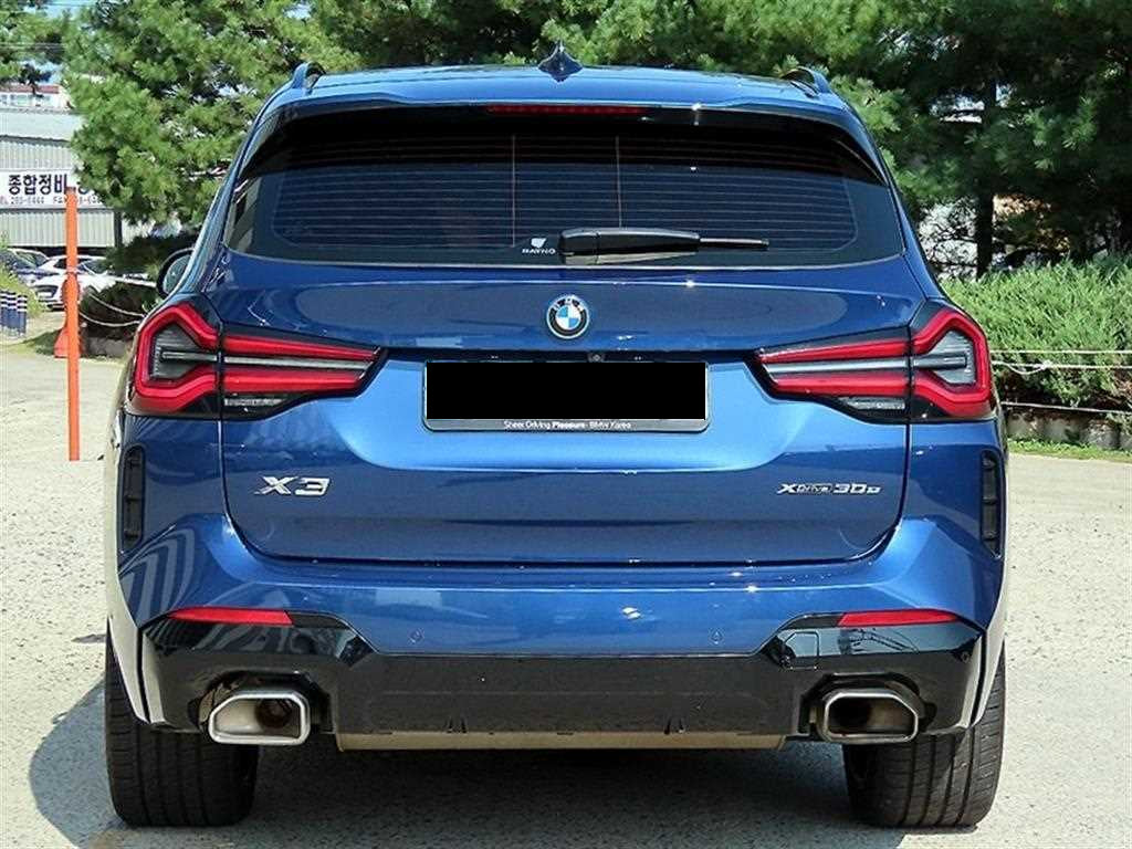 BMW X3 — photo 04