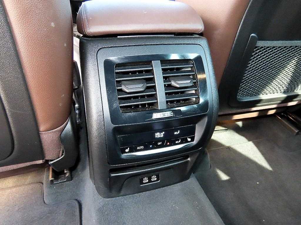 BMW X3 — photo 16
